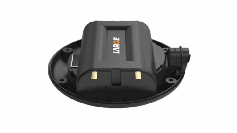 Lithium battery packs for outdoor monitoring equipment